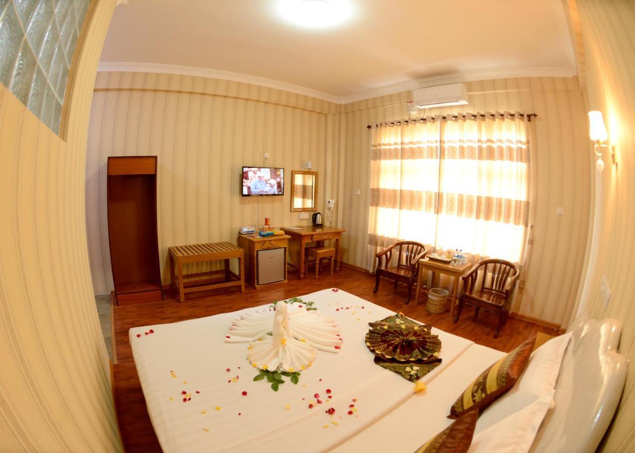 Royal Naung Yoe Hotel Mandalay Exterior photo