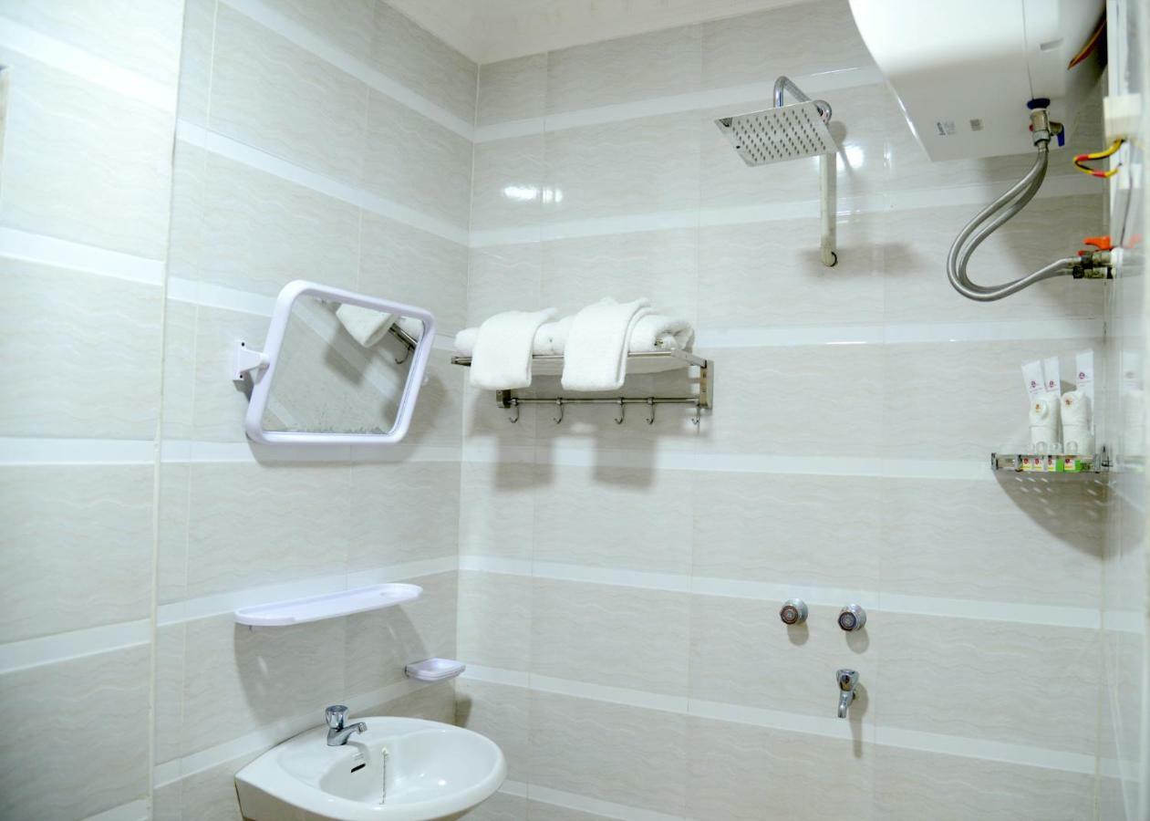 Royal Naung Yoe Hotel Mandalay Exterior photo